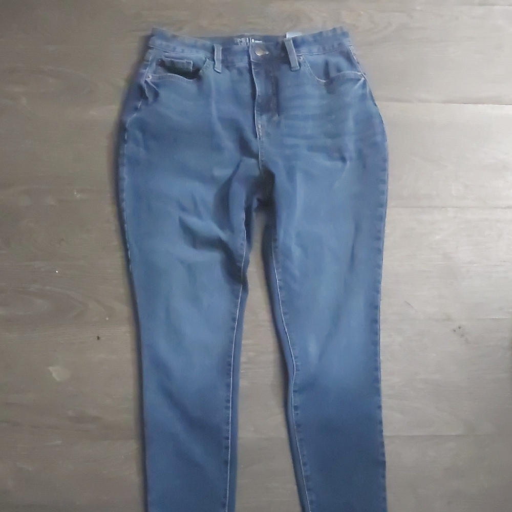 Time and Tru High Rise Blue Jeans